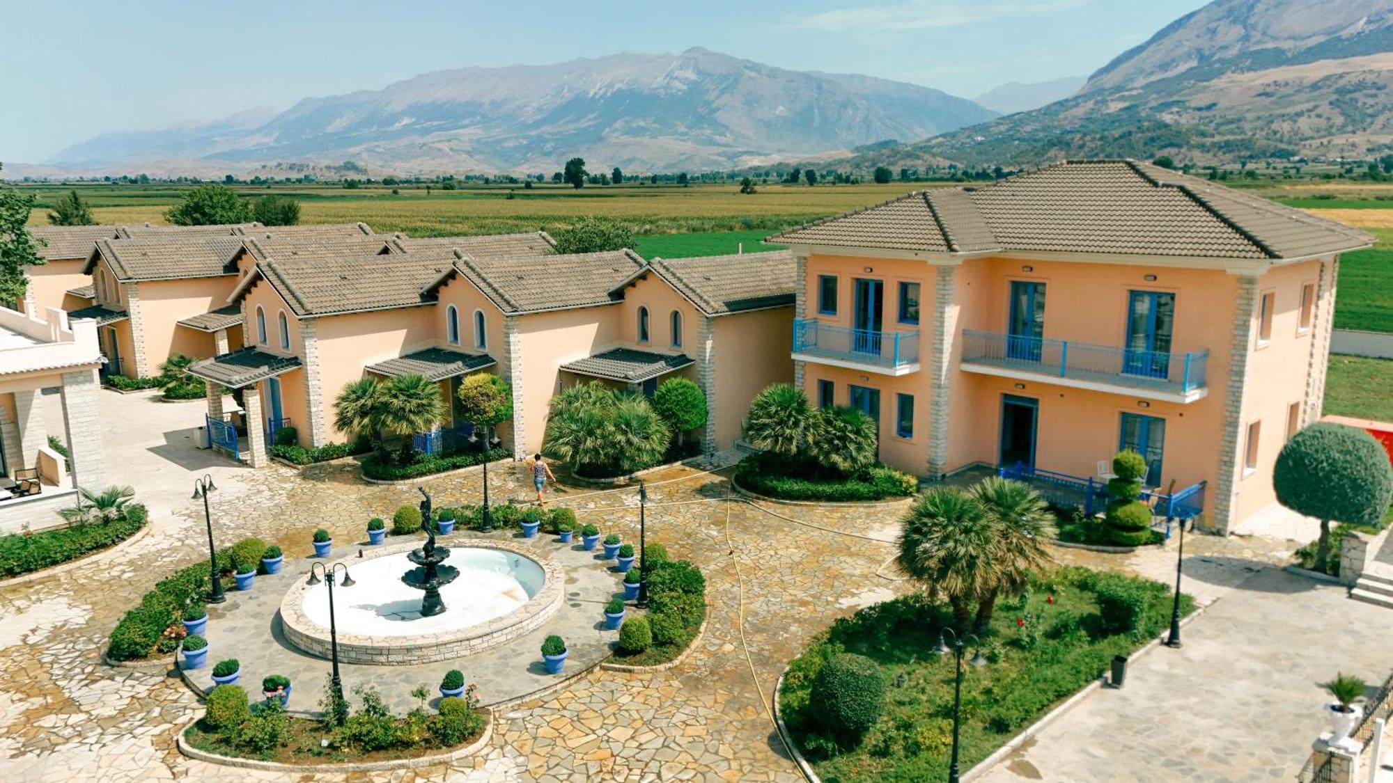 Kronos Village Gjirokastër Exterior foto